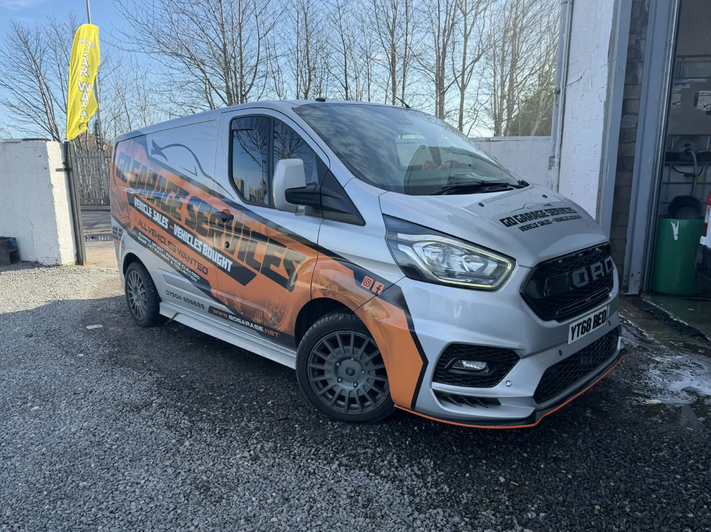 GD Garage recovery van side view